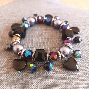 Chunky Black Heart Charm Bracelet - Pre-loved (7")